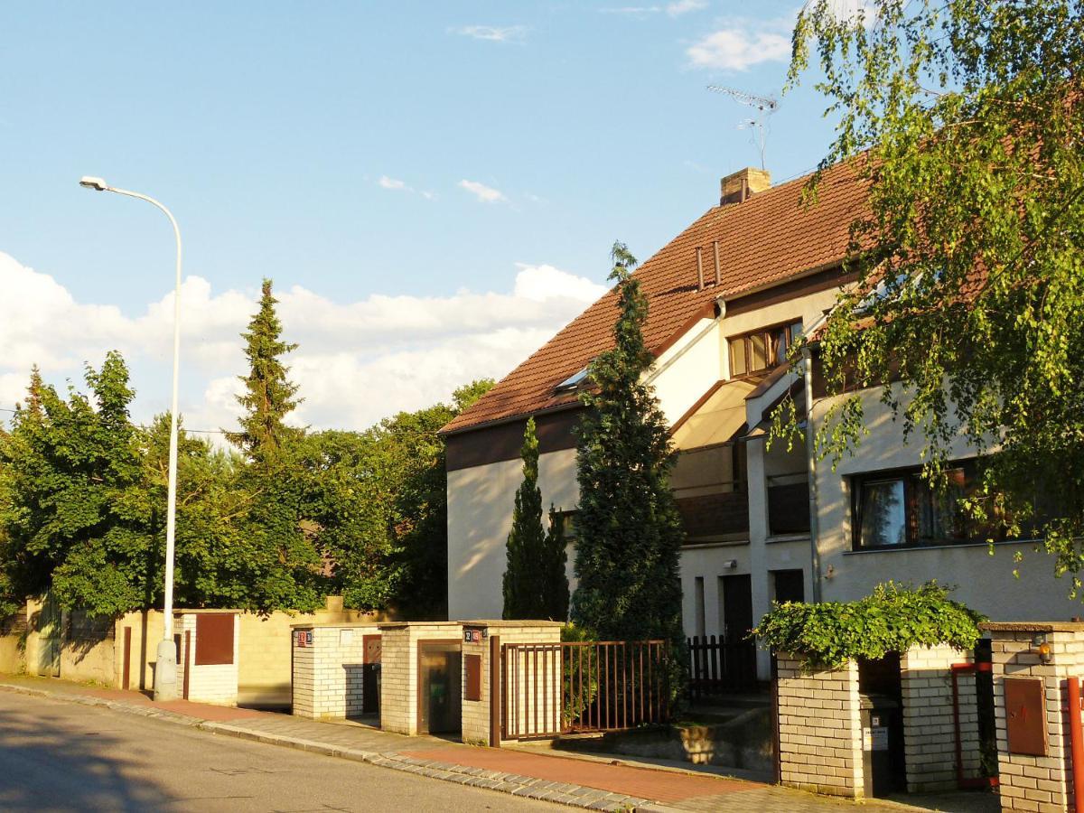 Apartment Hodkovicky By Interhome Prague Extérieur photo